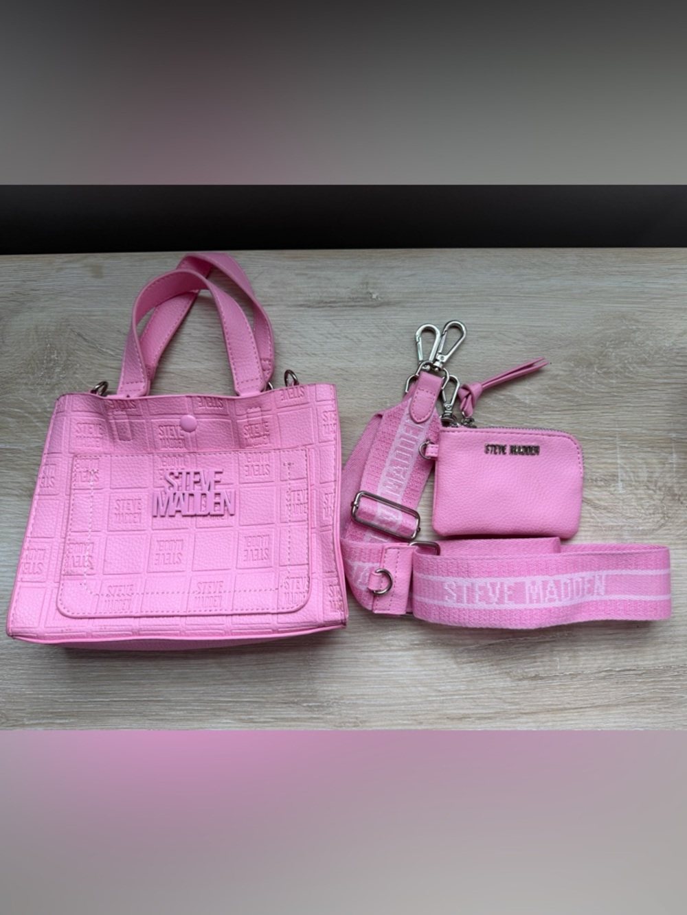 Steve Madden Blivonia Barbie Pink Small Crossbody Bag & Coin Purse/Key Ring.